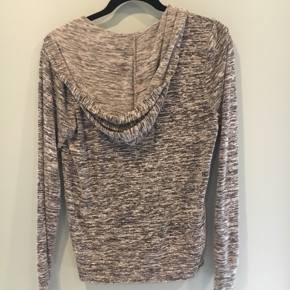 Very soft zip up hoodie - Picture 2 of 2